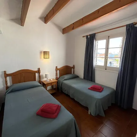 Mistral 10 By Som Menorca Feriehus