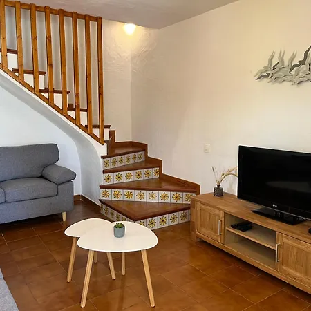 Mistral 10 By Som Menorca * Fornells (Menorca)